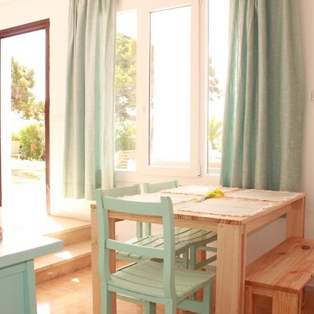 Yucas Homes Cala'N Blanes  Extérieur photo