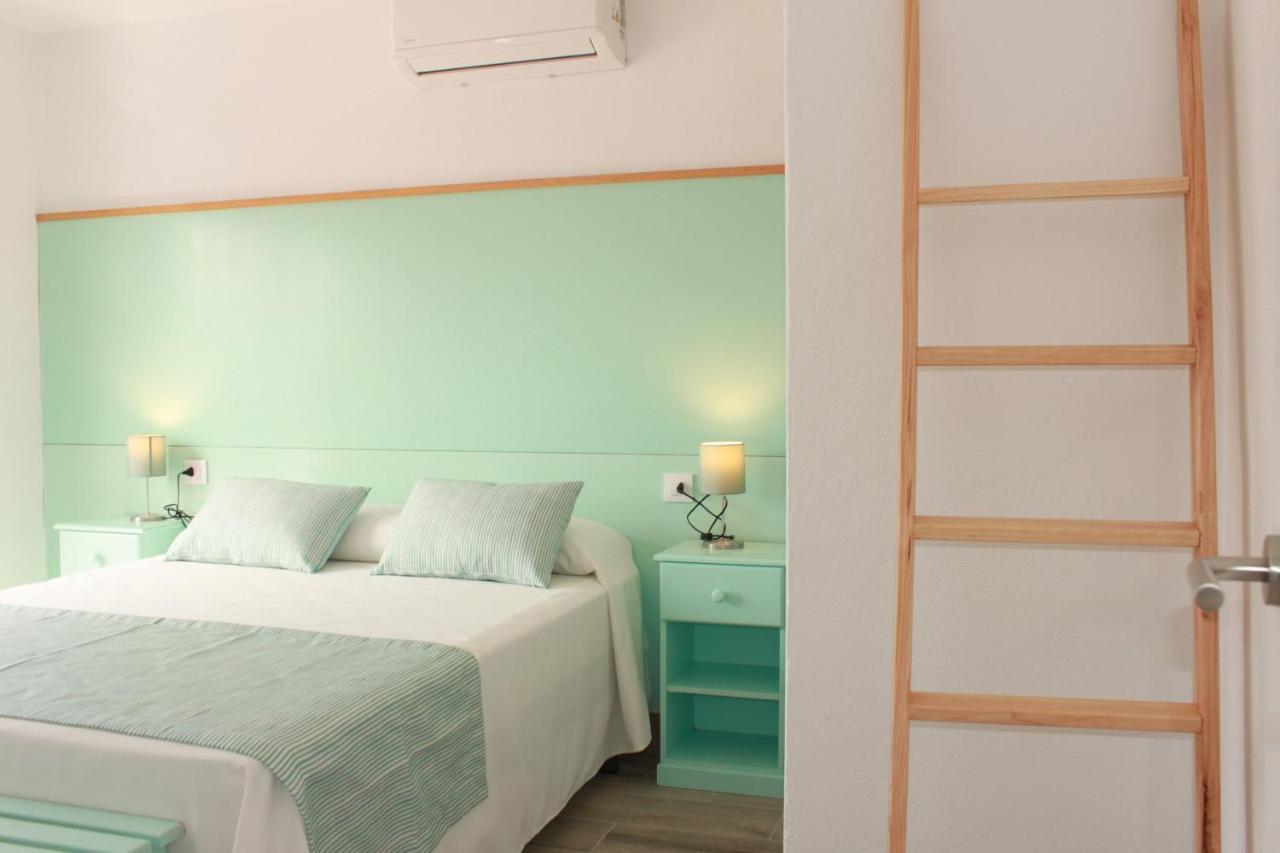 Yucas Homes Cala'N Blanes  Extérieur photo
