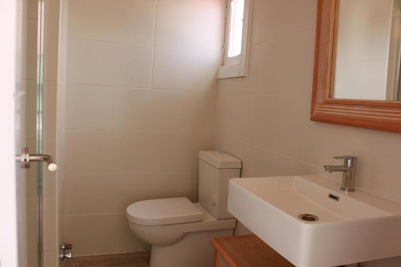 Yucas Homes Cala'N Blanes  Extérieur photo