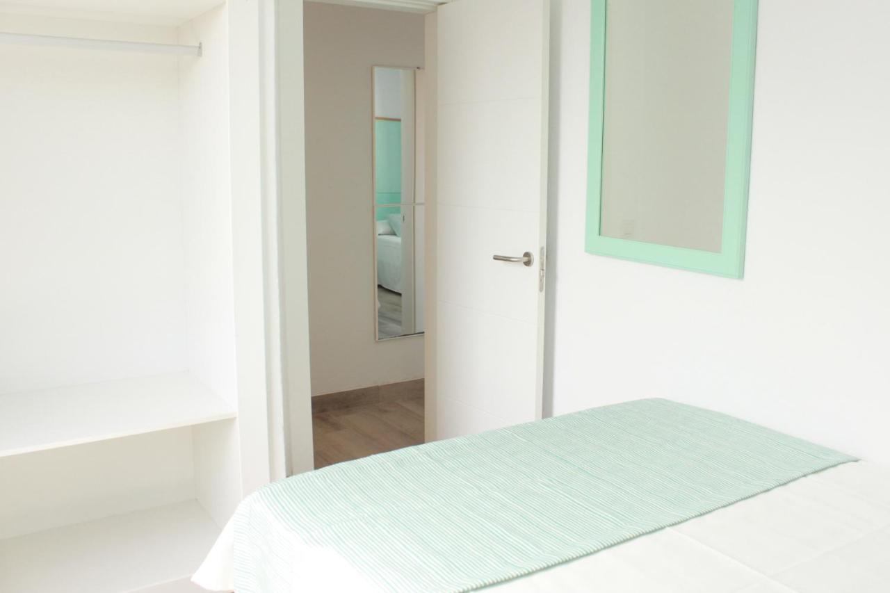 Yucas Homes Cala'N Blanes  Extérieur photo